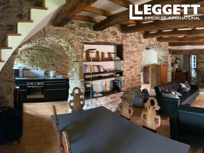 Image No.2-4 Bed House for sale