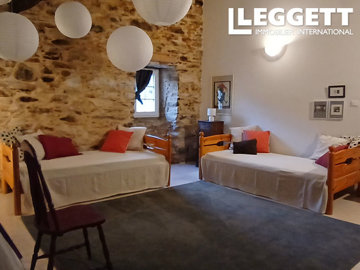 ahr0chm6ly9jzg4uagvzdglhlmltbw8vaw1hz2uvvevom