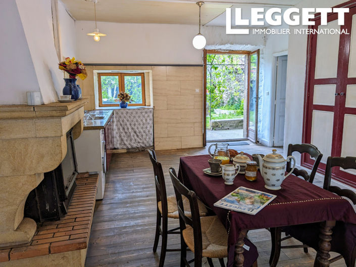 Image No.2-4 Bed House for sale