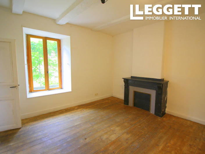 Image No.8-4 Bed House for sale