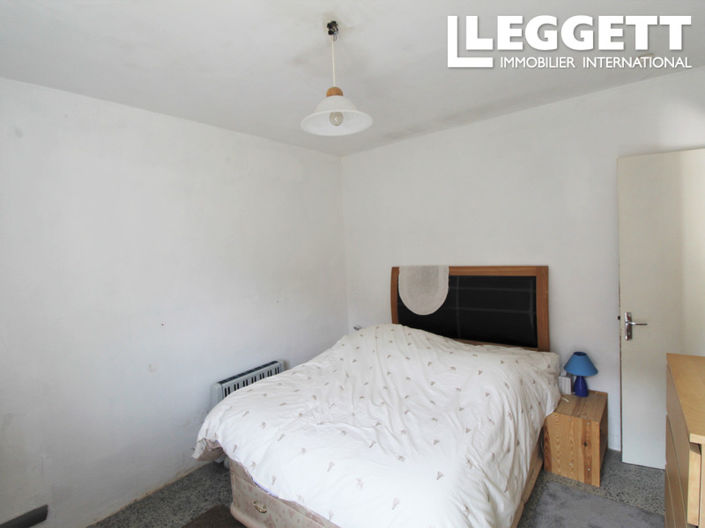 Image No.7-2 Bed House for sale