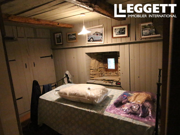 Image No.4-2 Bed House for sale