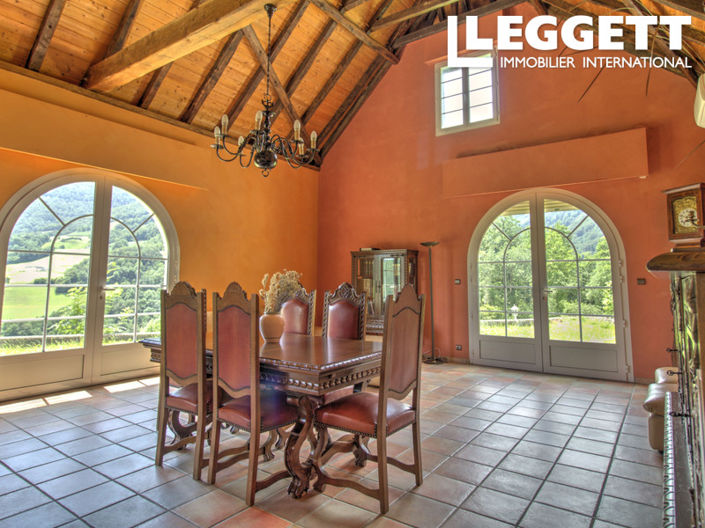 Image No.5-4 Bed House for sale