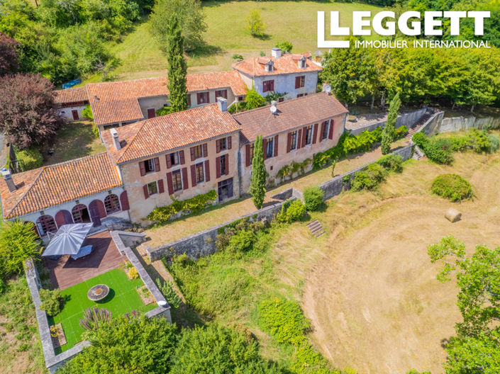 Image No.5-9 Bed House for sale