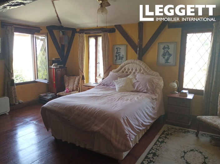 Image No.4-4 Bed House for sale