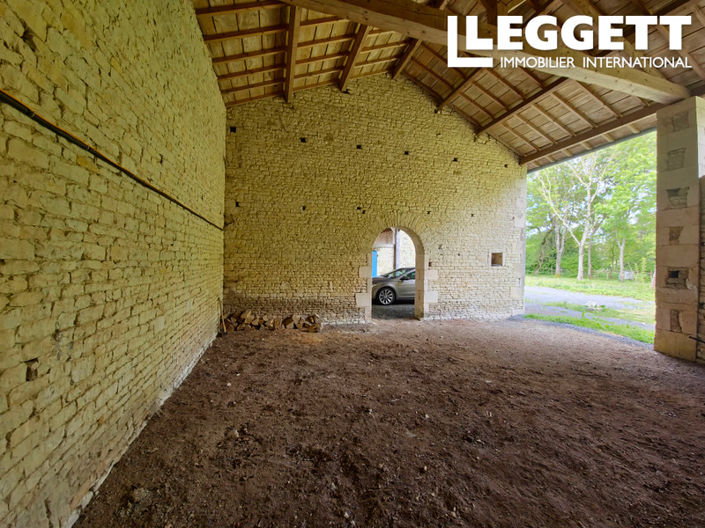 Image No.5-7 Bed House for sale