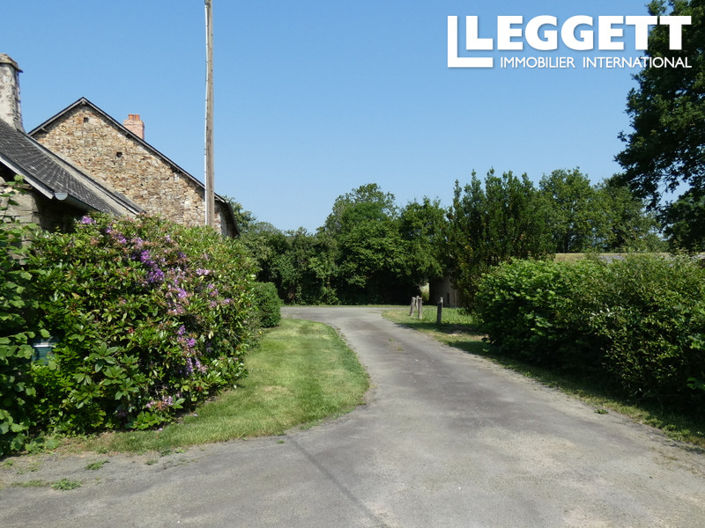 Image No.10-5 Bed House for sale