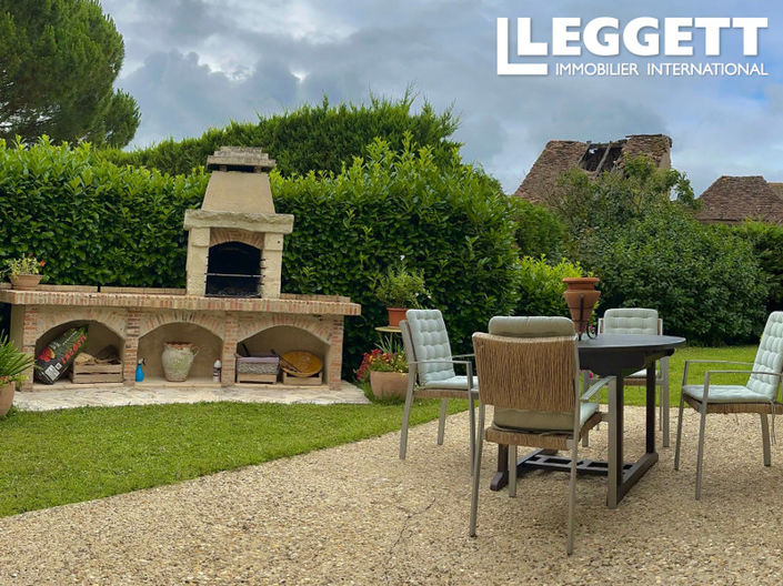 Image No.9-5 Bed House for sale