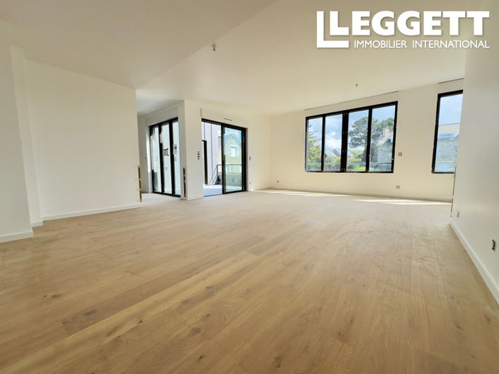 Image No.1-4 Bed Apartment for sale