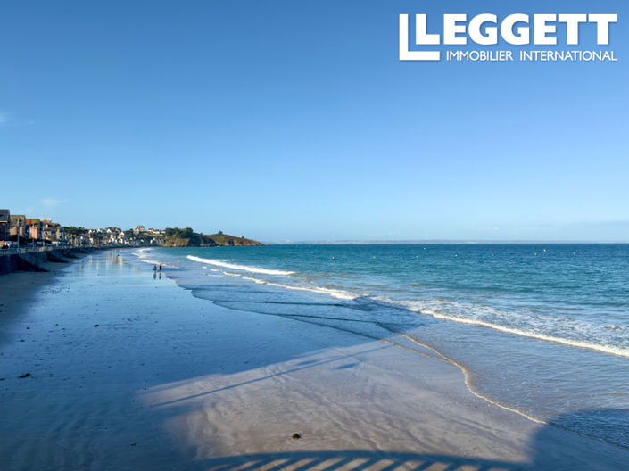 Image No.2-4 Bed Apartment for sale