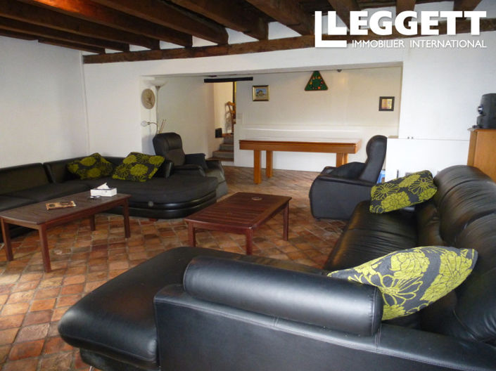 Image No.10-7 Bed House for sale