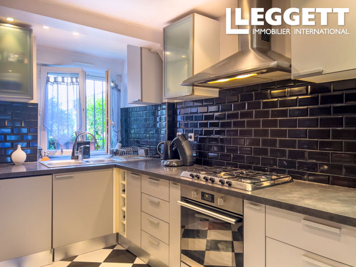 Image No.7-2 Bed Apartment for sale