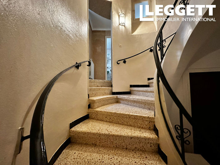 Image No.10-4 Bed House for sale