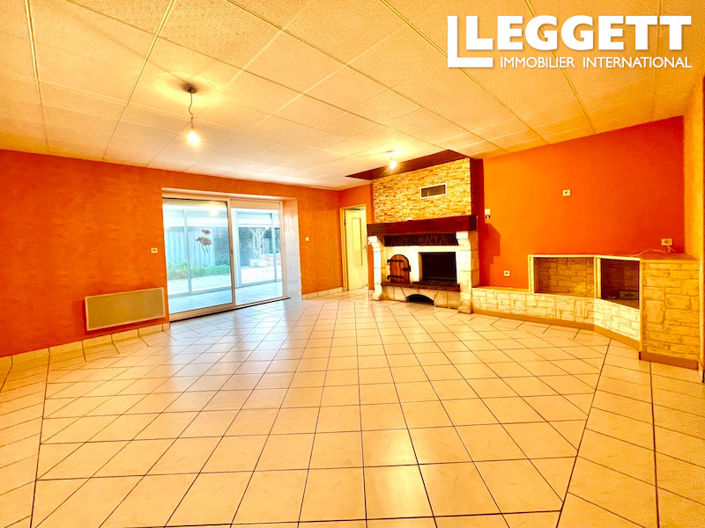 Image No.9-2 Bed House for sale