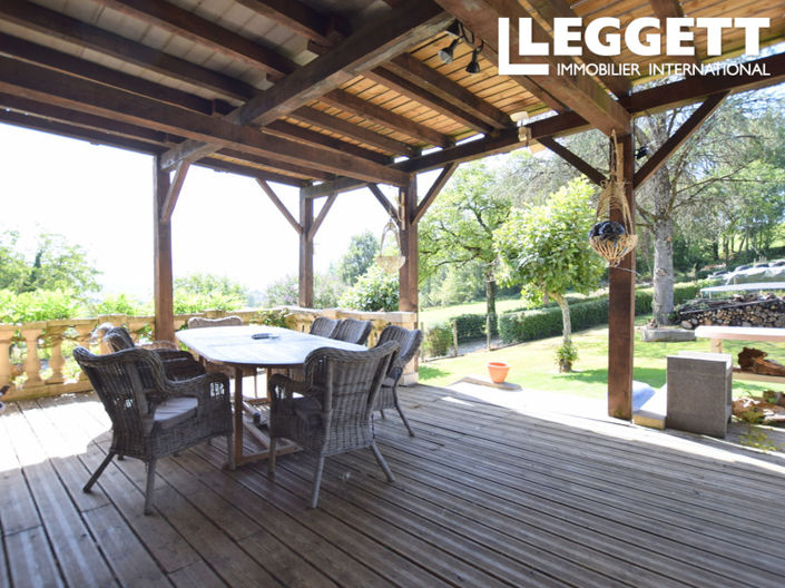 Image No.10-10 Bed House for sale