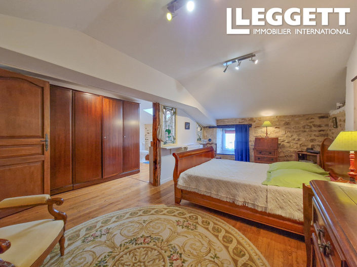 Image No.7-3 Bed House for sale