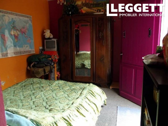 Image No.9-3 Bed House for sale