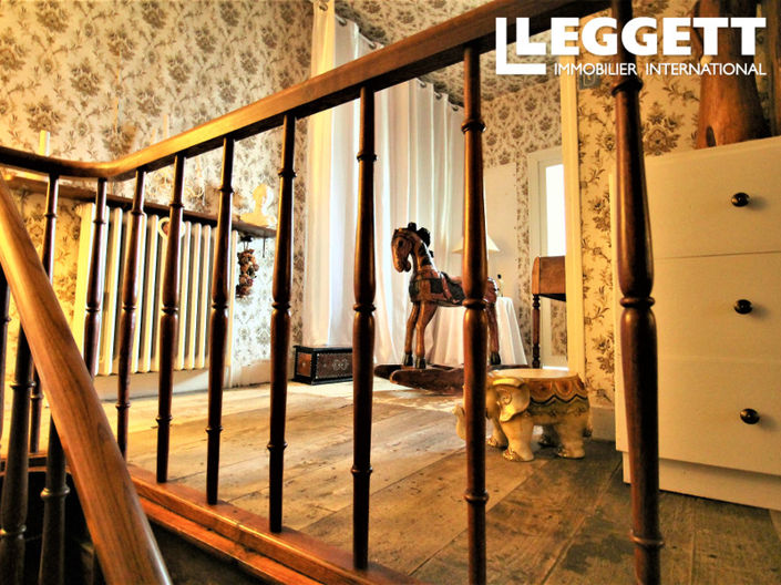 Image No.6-5 Bed House for sale