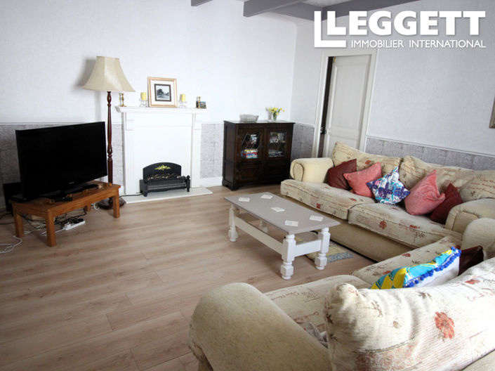 Image No.3-6 Bed House for sale