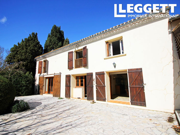 Image No.2-8 Bed House for sale