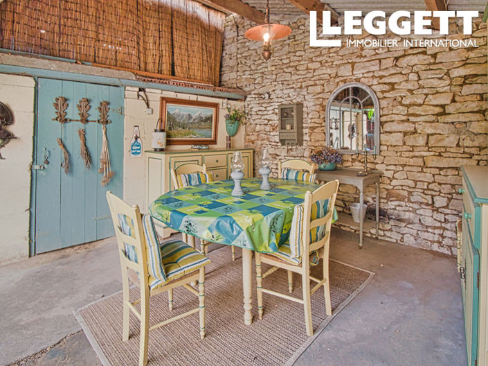 Image No.4-2 Bed House for sale