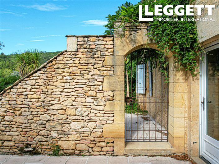 Image No.10-3 Bed House for sale