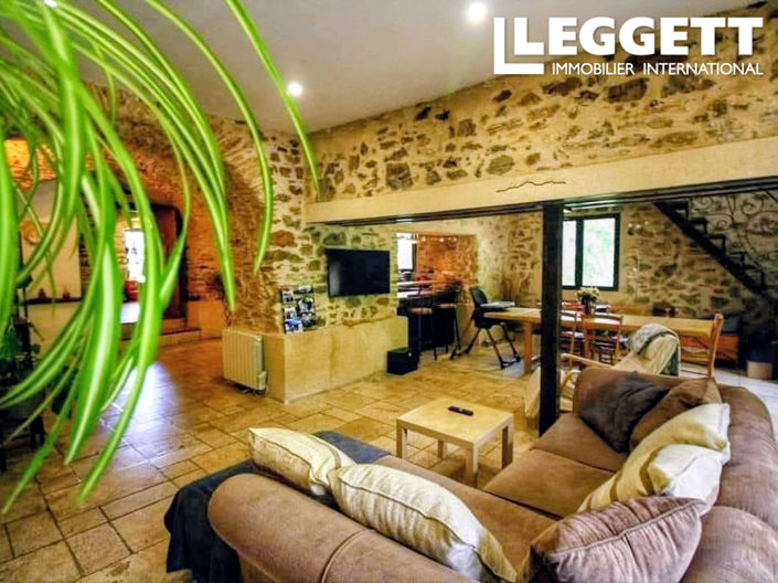 Image No.4-7 Bed House for sale