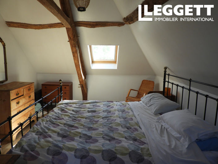 Image No.6-5 Bed House for sale