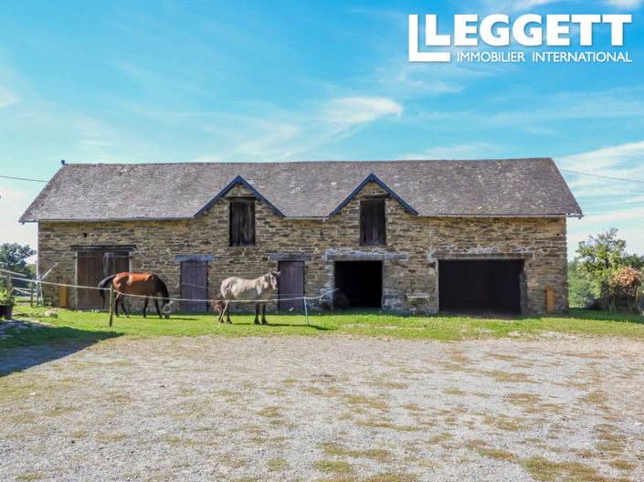 Image No.8-5 Bed House for sale