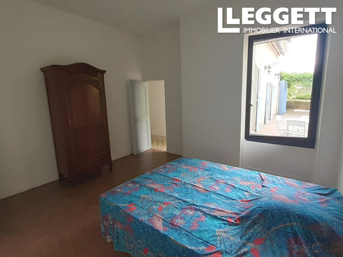 Image No.5-4 Bed House for sale