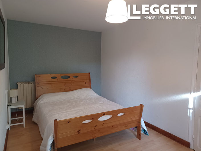 Image No.10-4 Bed House for sale