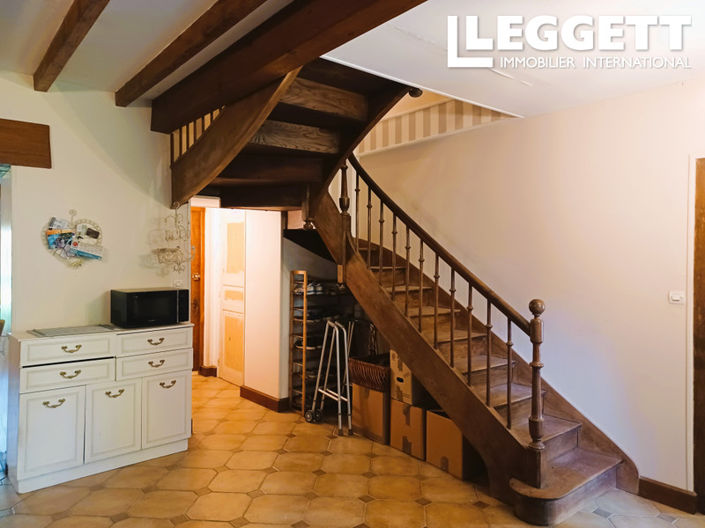 Image No.6-4 Bed House for sale