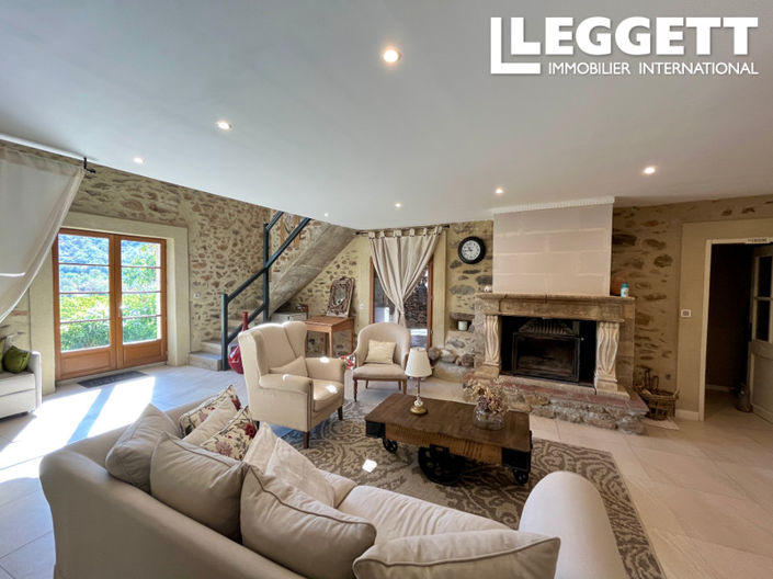 Image No.1-2 Bed House for sale