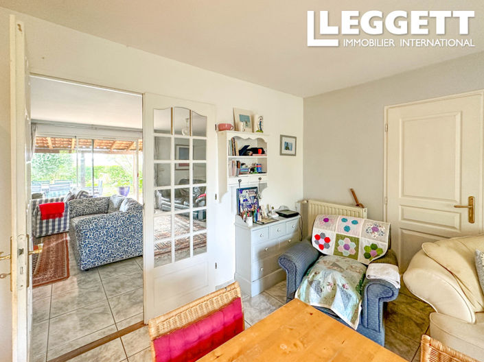 Image No.5-4 Bed House for sale