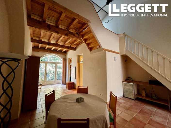 Image No.10-1 Bed House for sale