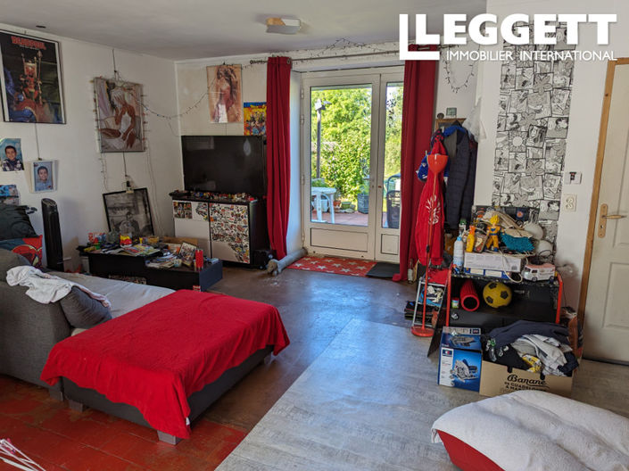 Image No.2-5 Bed House for sale