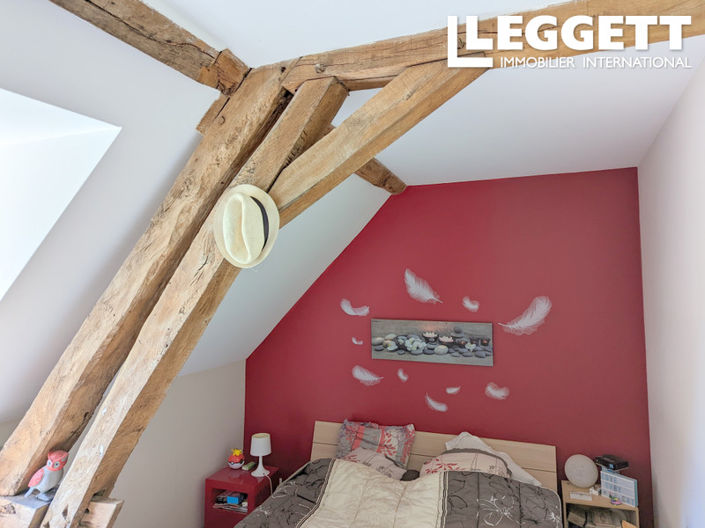 Image No.4-5 Bed House for sale