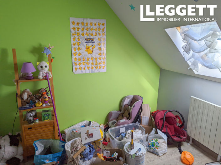 Image No.6-5 Bed House for sale