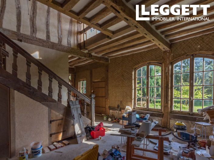 Image No.8-5 Bed House for sale