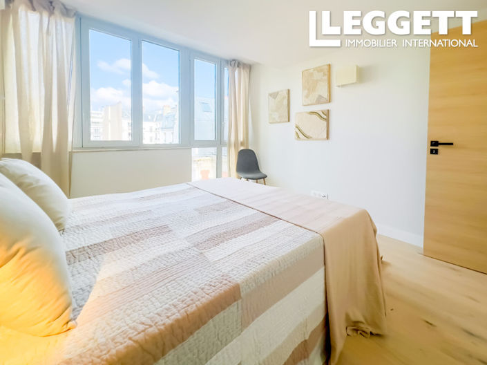 Image No.10-2 Bed Apartment for sale