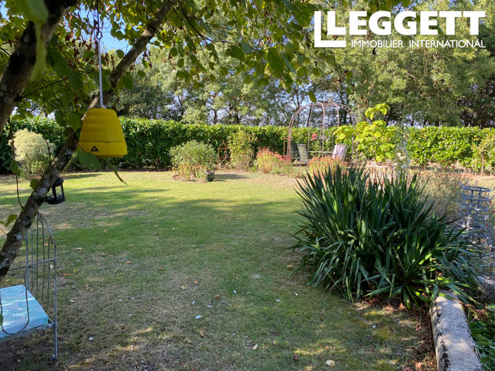 Image No.6-15 Bed House for sale