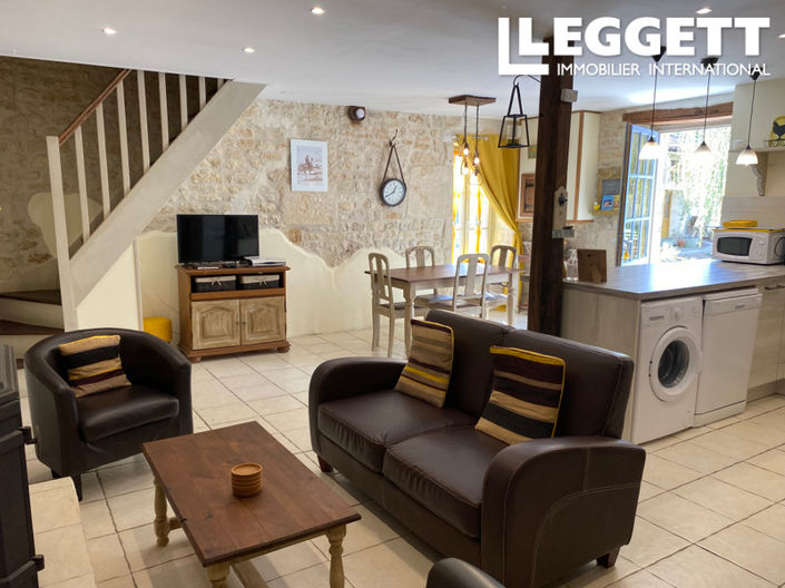 Image No.8-15 Bed House for sale