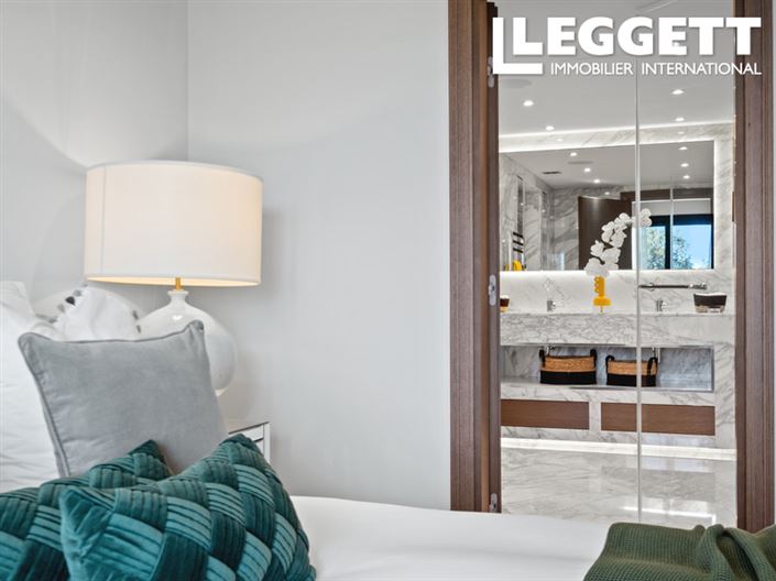 Image No.8-4 Bed Apartment for sale