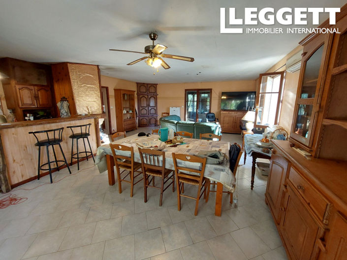 Image No.5-4 Bed House for sale