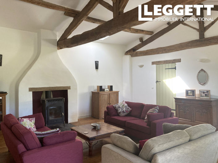 Image No.1-3 Bed House for sale
