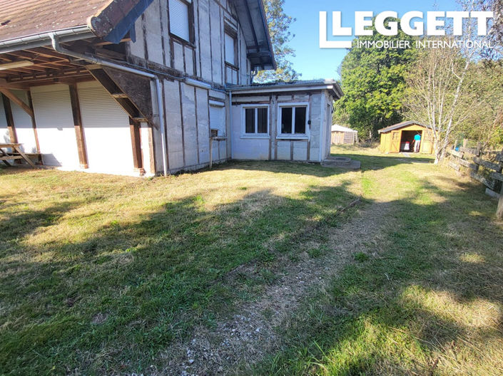 Image No.10-12 Bed House for sale