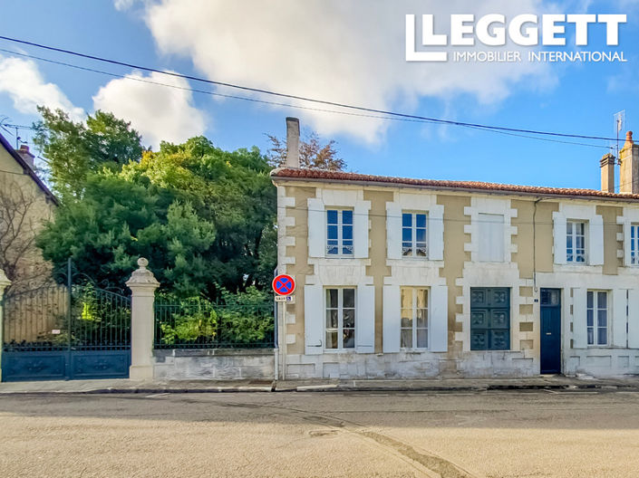 Image No.10-5 Bed House for sale