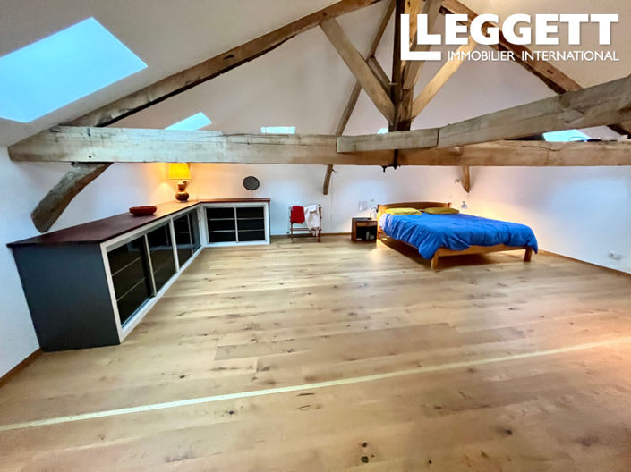 Image No.7-3 Bed House for sale