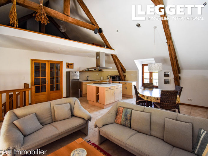 Image No.6-4 Bed House for sale