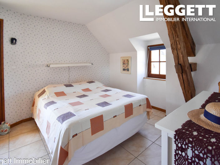 Image No.7-4 Bed House for sale